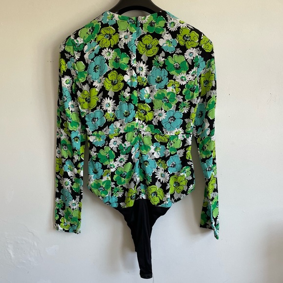 Zara Small Bodysuit - Picture 2 of 4